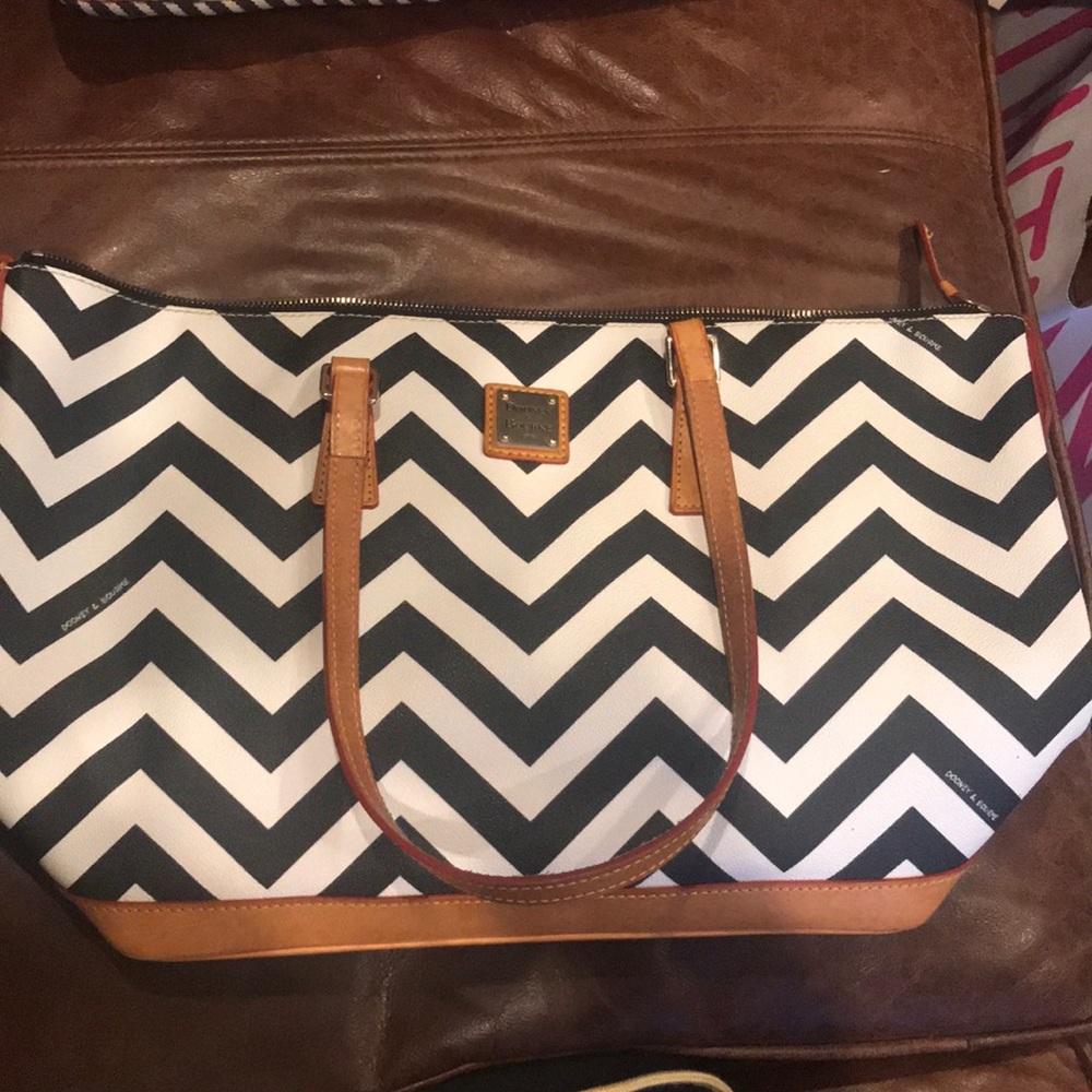 Dooney and Bourke medium leather chevron tote